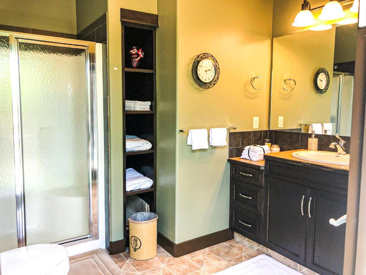 Wolf Creek Bed And Breakfast Ponoka 外观 照片